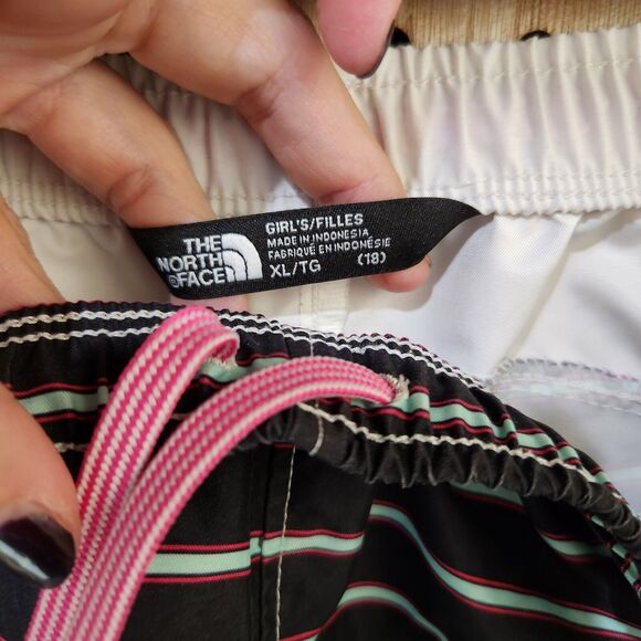 The‎ North Face Girls Flash-Dry Class V Swim Short size XLarge (18) Multicolor - Picture 5 of 8